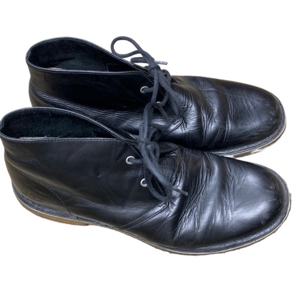 Ugg Mens Leighton Chukka Boots Black Leather Lace Up Crepe Sole Size 10.5